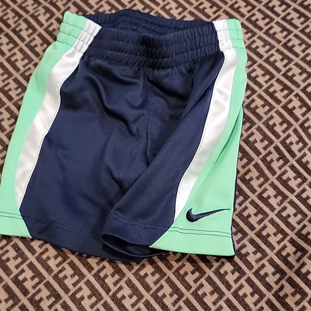 Nike 18 months shorts basketball shorts for baby green white blue